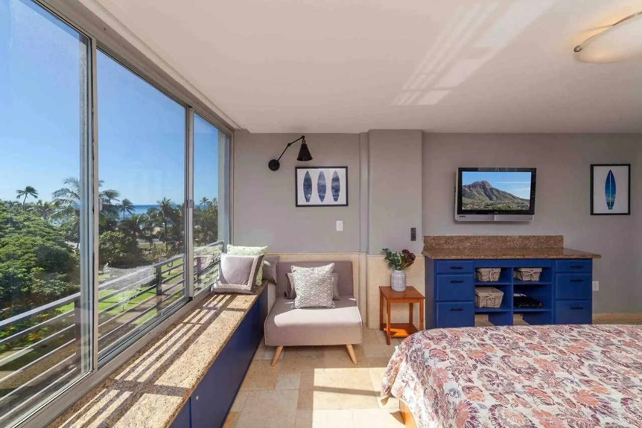 @ Marbella Lane Studio, 15 Steps From The Beach, 11 Mins From The Airport Honolulu Lägenhet