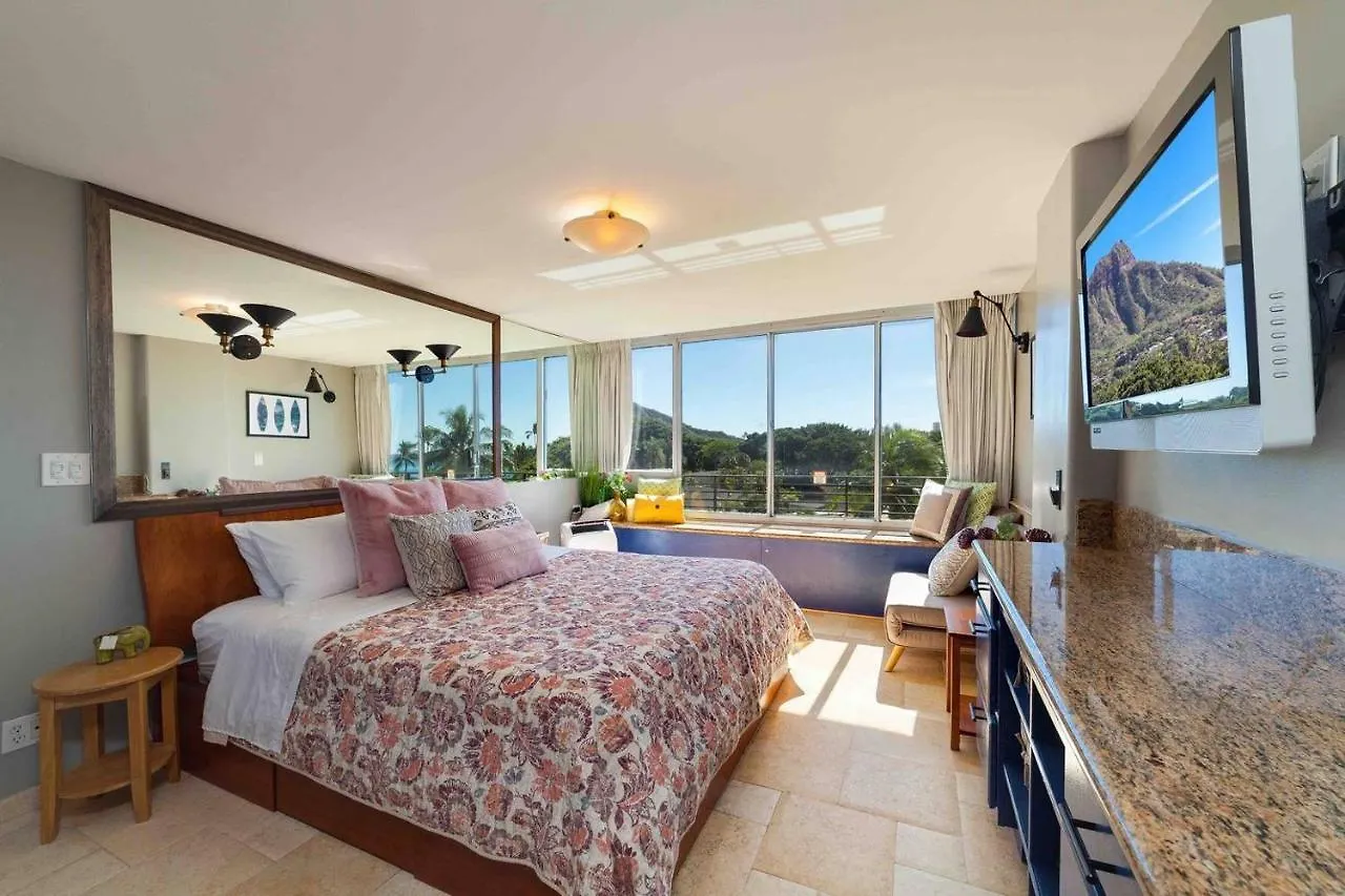 @ Marbella Lane Studio, 15 Steps From The Beach, 11 Mins From The Airport Honolulu